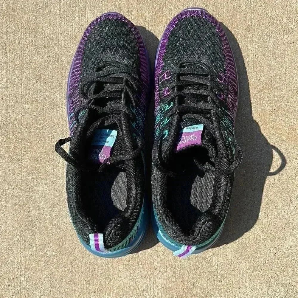 Omega Walk Sneakers - Picture 5 of 9